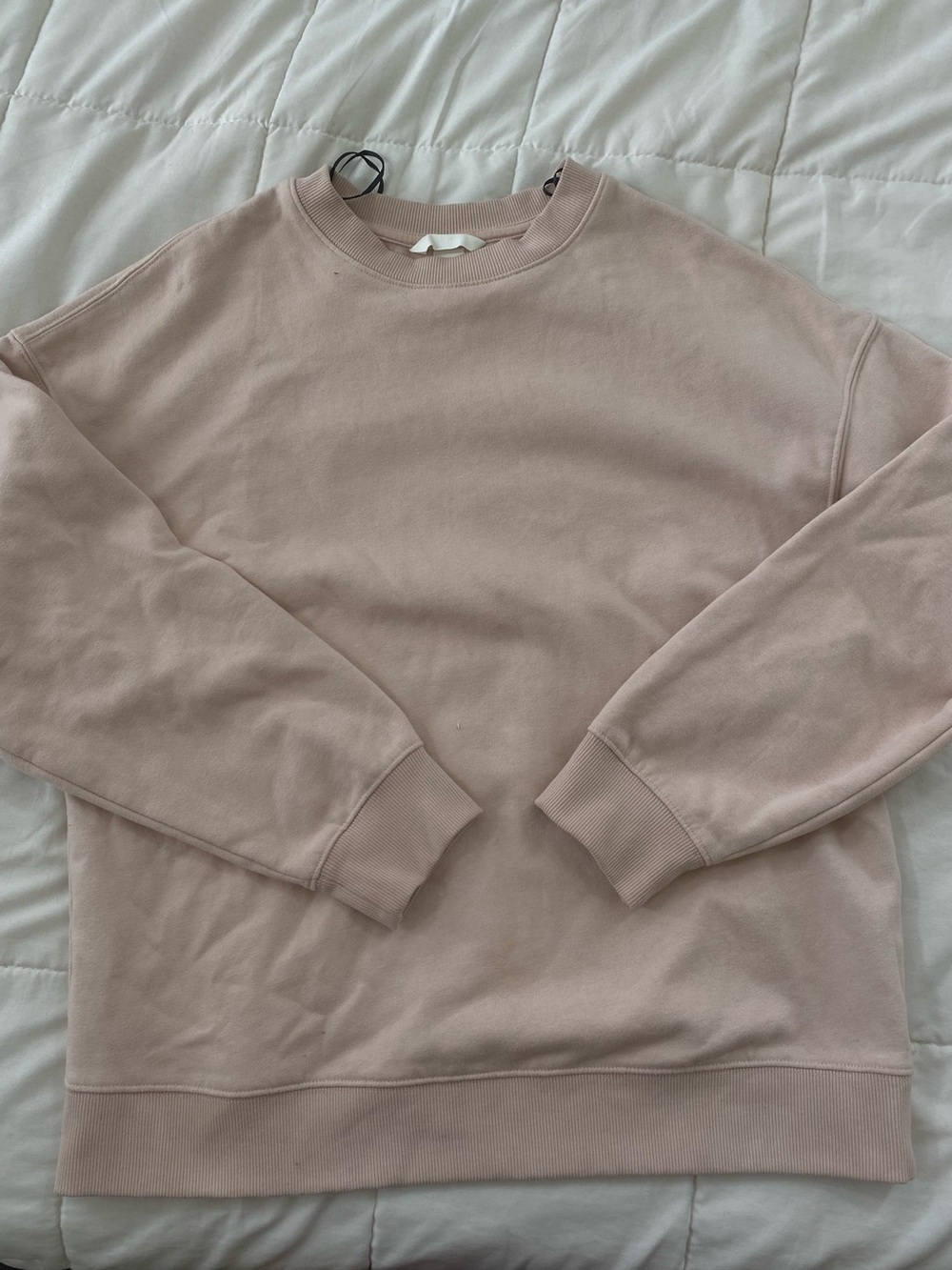 women’s light dusty pink sweater